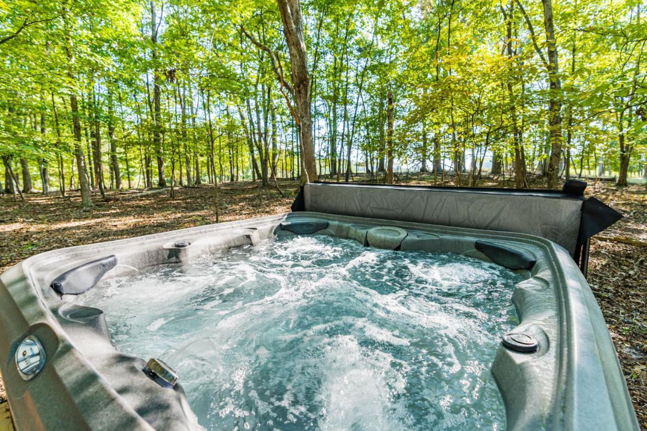 Vila Cozy & Modern W Hot Tub, Fire Pit, Grill & Pond Morton Grove Exteriér fotografie