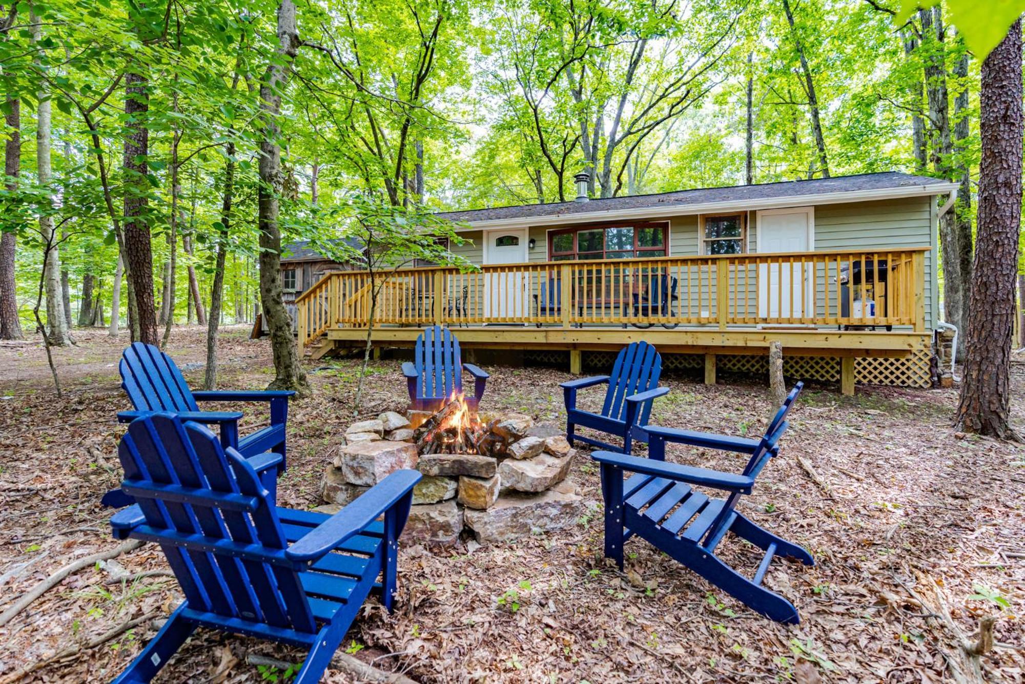 Vila Cozy & Modern W Hot Tub, Fire Pit, Grill & Pond Morton Grove Exteriér fotografie